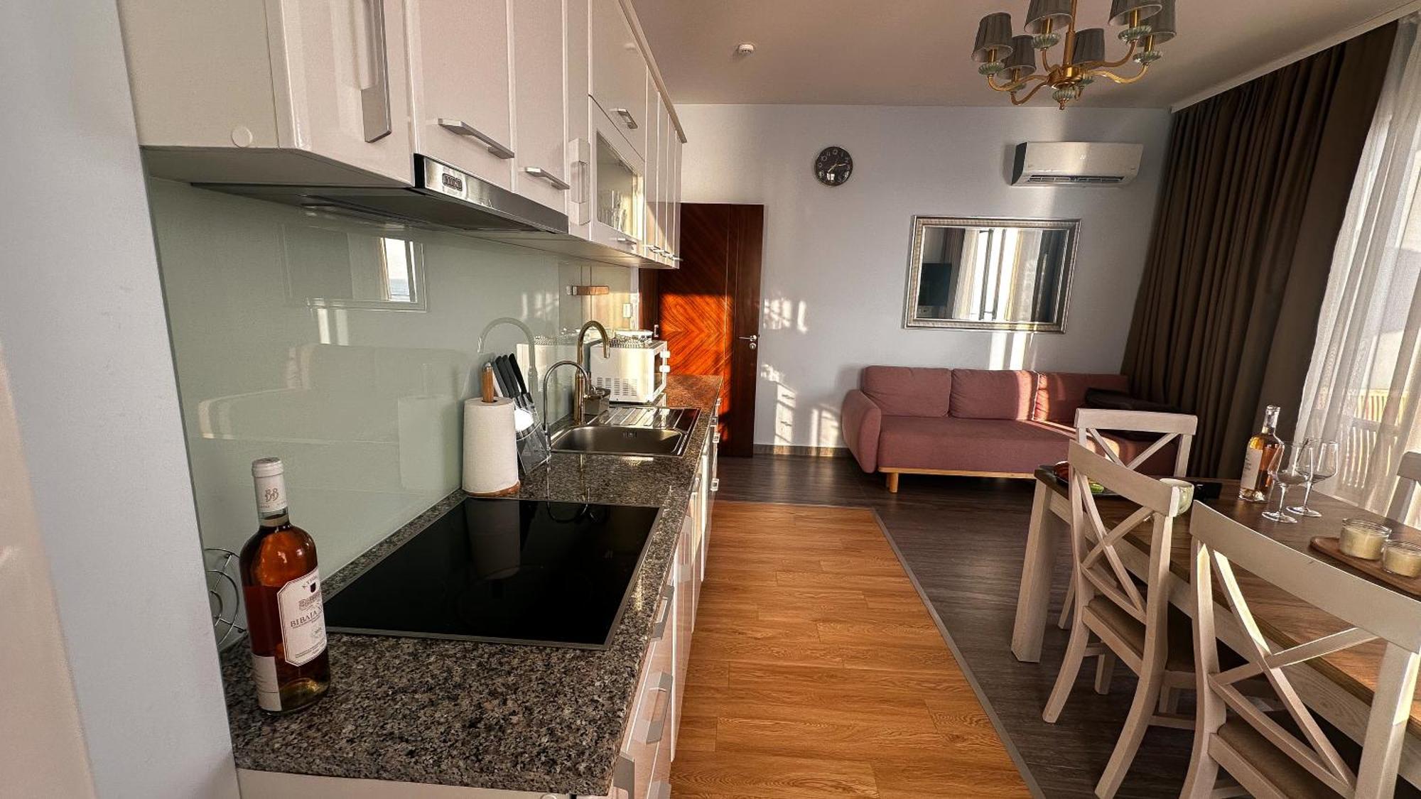 Lux Apartments Pinctada Добра вода Екстериор снимка